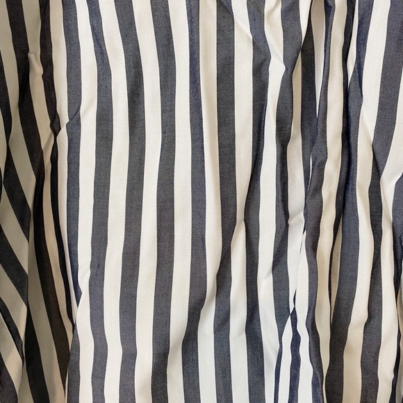 Old Navy | White and Blue Striped Blouse | M - Picture 3 of 4